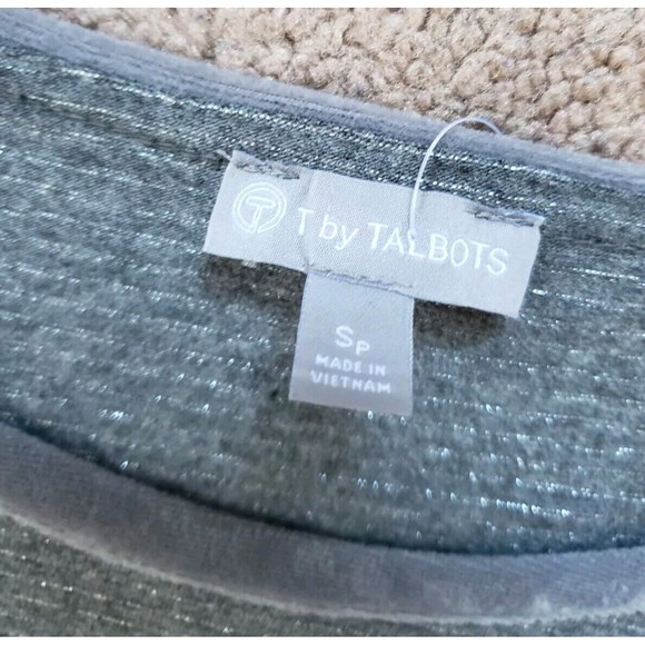 T By Talbots Long Sleeve Metallic Velvet Neck Top Shirt Silver-gray Size S - Picture 2 of 7